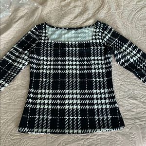 SHEIN Black and White fitted long sleeve sweater